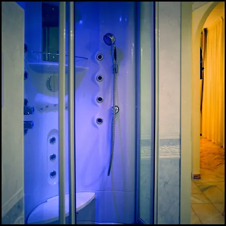 Готель Gaia Чефалу