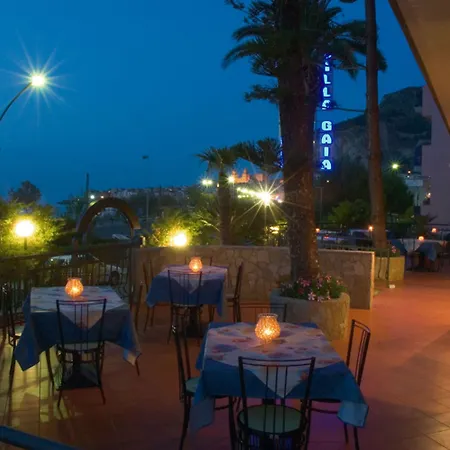 Готель Gaia Чефалу