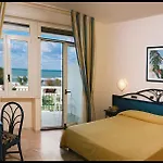 Gaia Hotel
