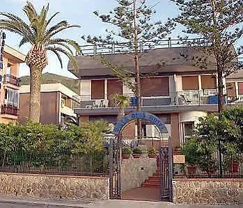Hotel Gaia Cefalú