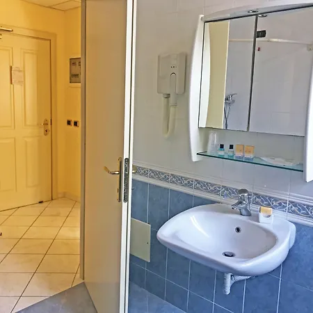 Gaia 4* Чефалу