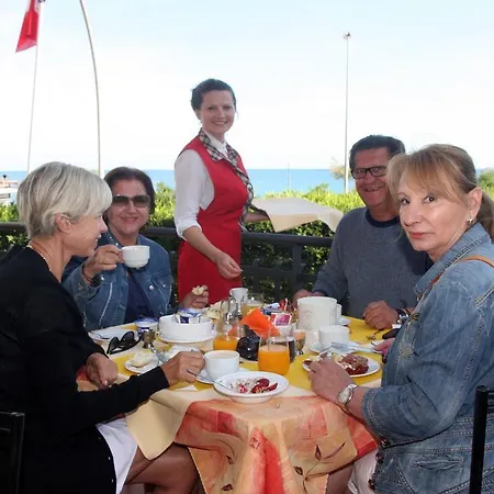 Gaia Hotel 4*