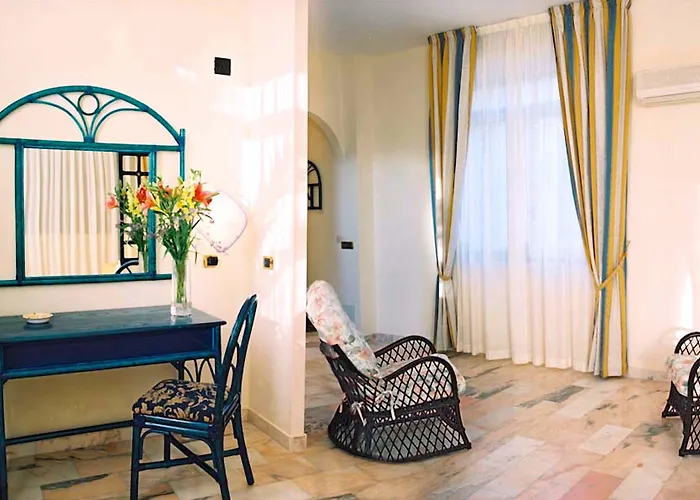 Готель Gaia 4*