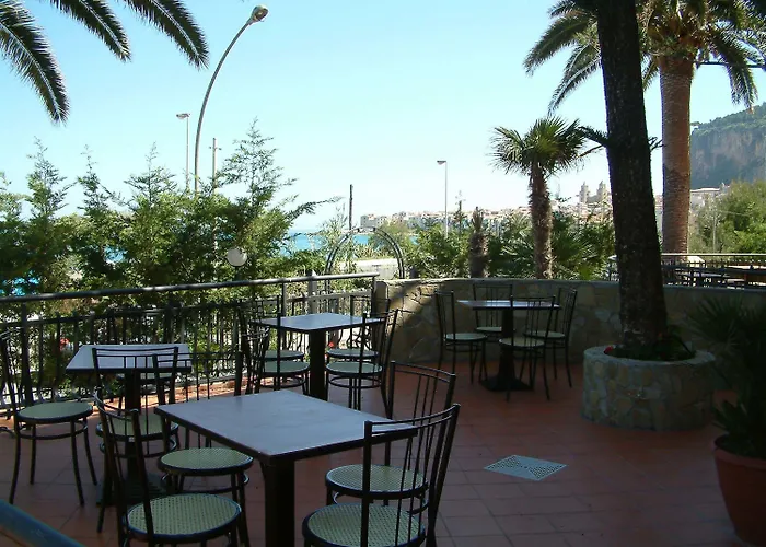 Gaia 4* تْشيفالو