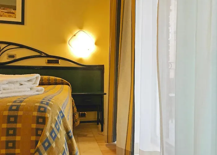 Gaia Готель Чефалу